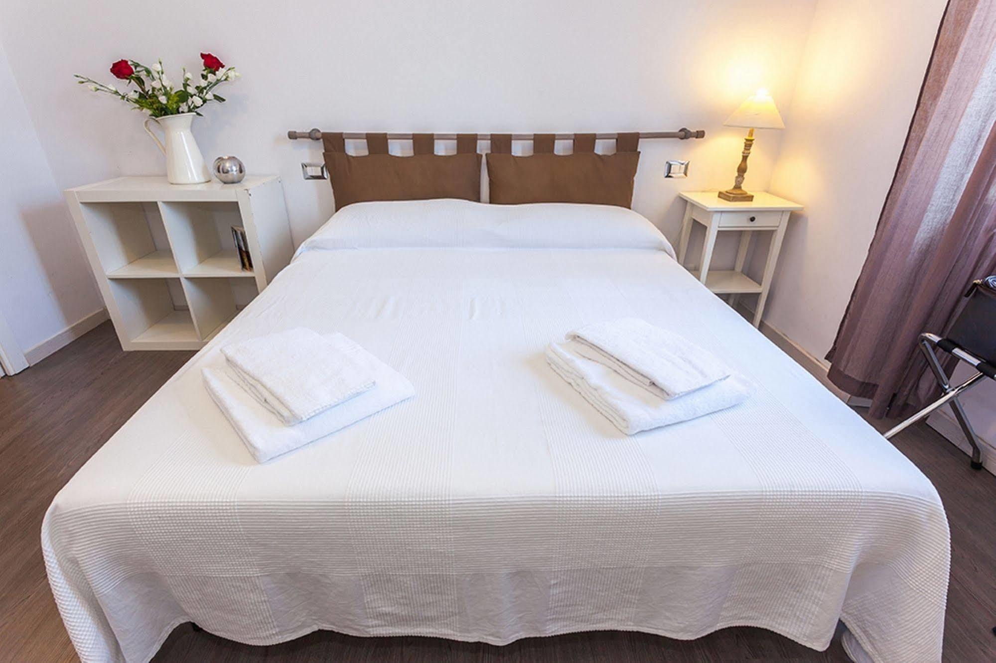 B&B Ai 2 Papi Roma Ngoại thất bức ảnh