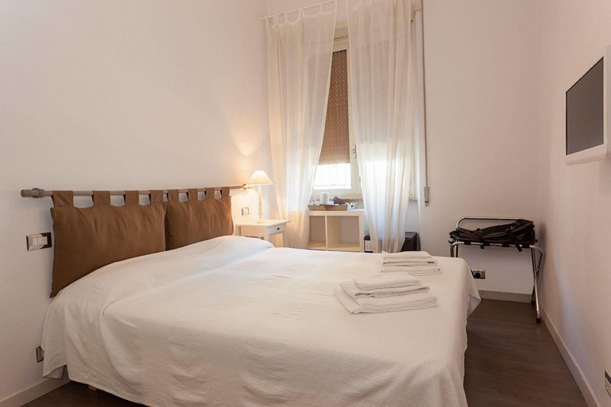 B&B Ai 2 Papi Roma Ngoại thất bức ảnh