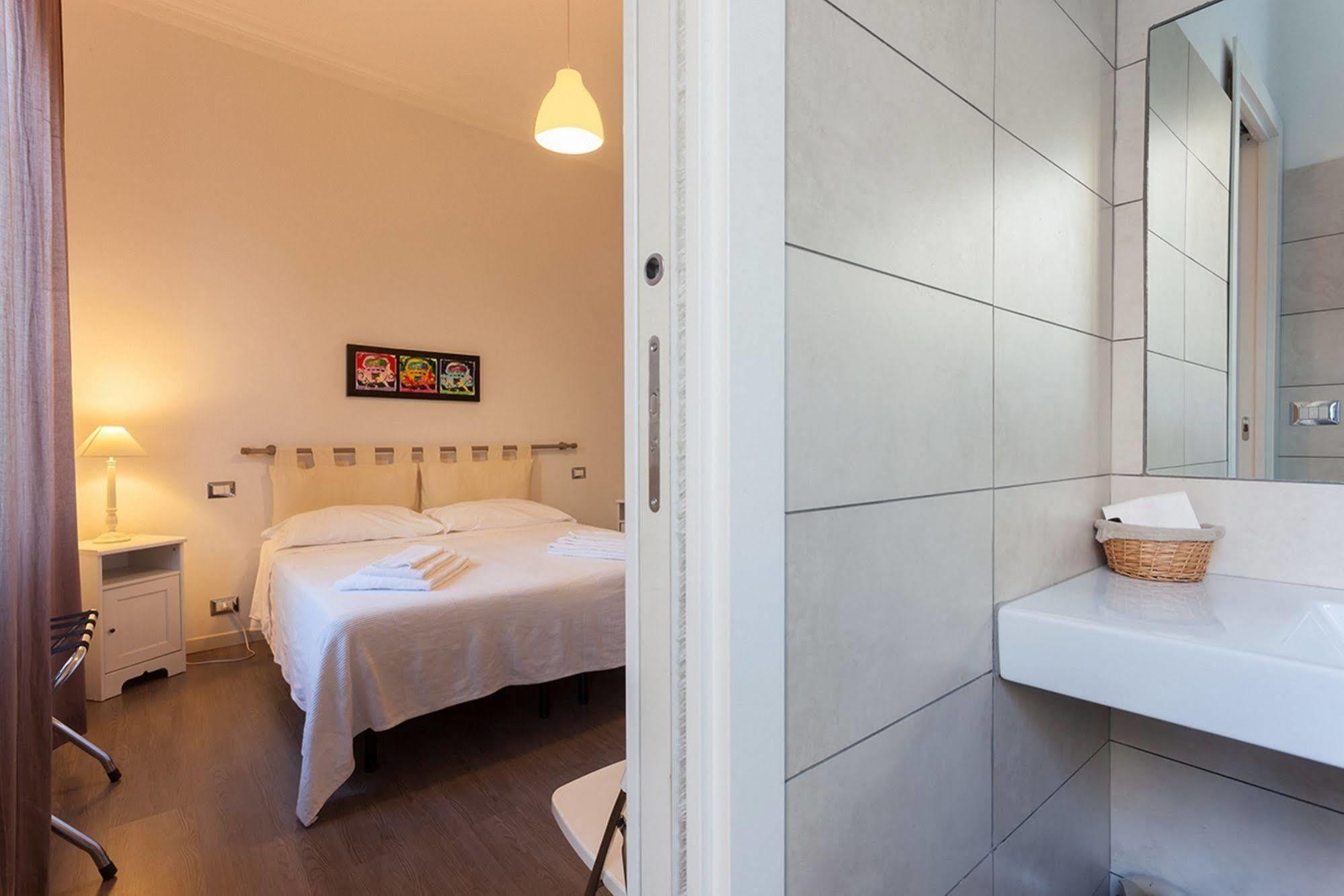 B&B Ai 2 Papi Roma Ngoại thất bức ảnh