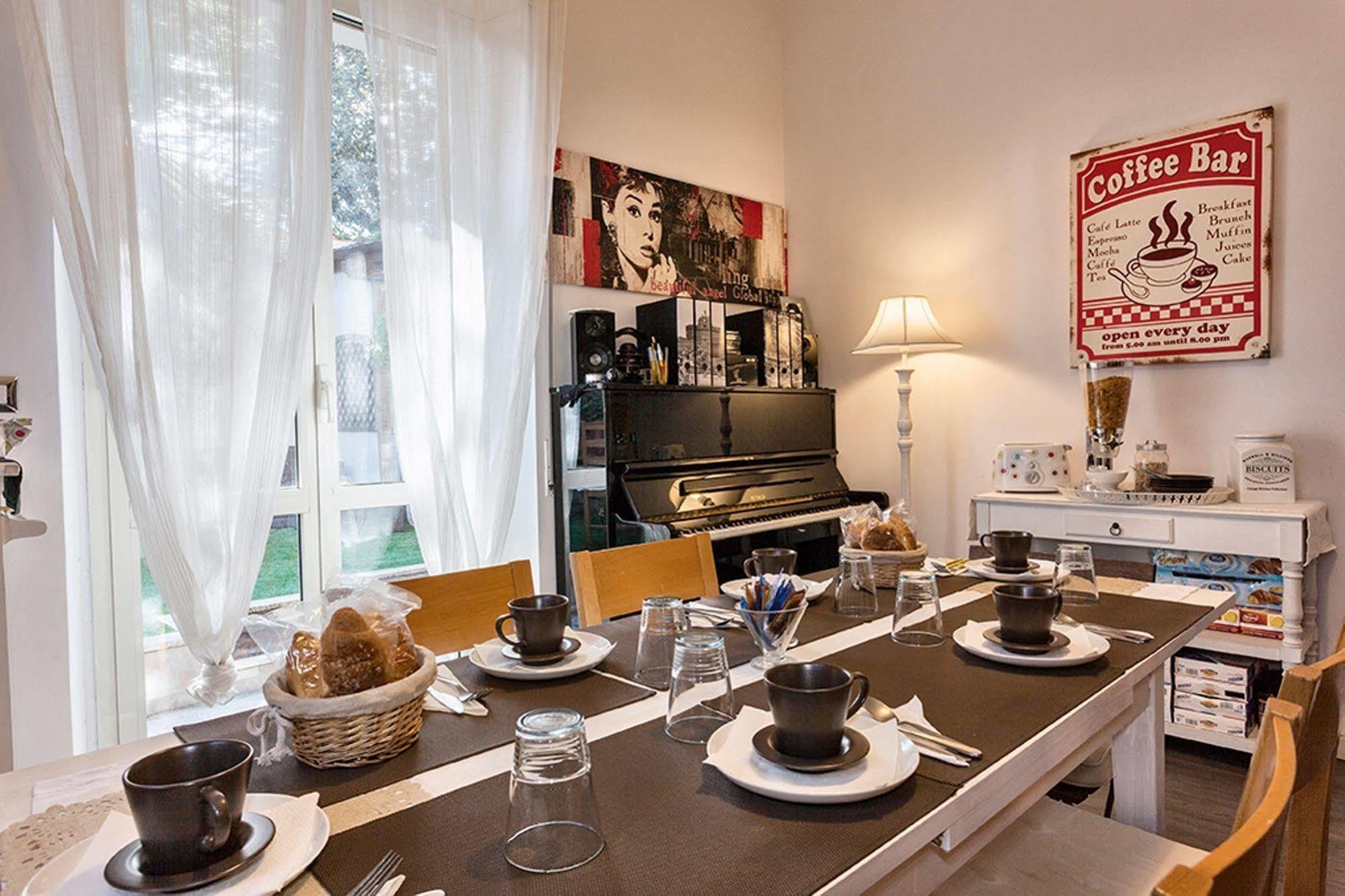 B&B Ai 2 Papi Roma Ngoại thất bức ảnh